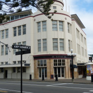 Lone Star restaurant and Art Deco accommodation