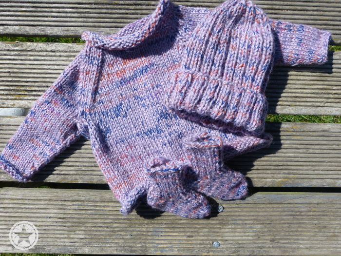 Hand-knitted woollen items